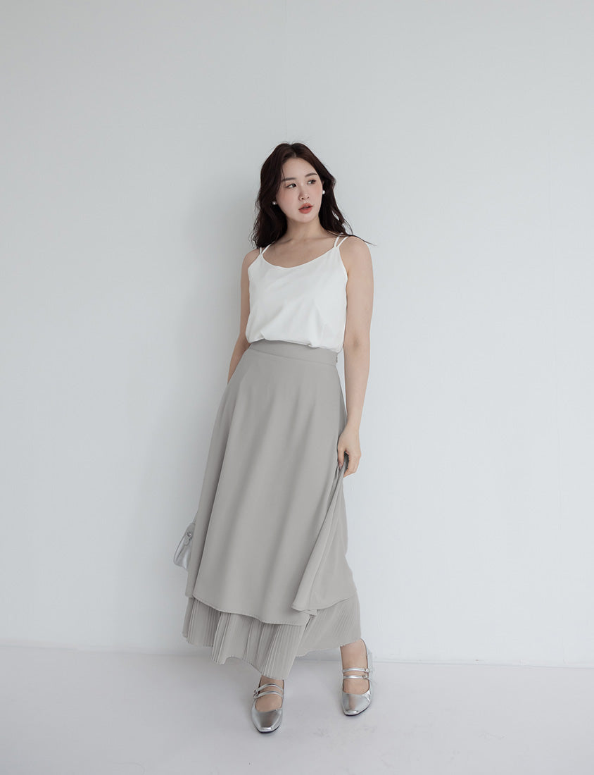 MISS. Elegant Pleated Chiffon Plus Size Maxi Skirt