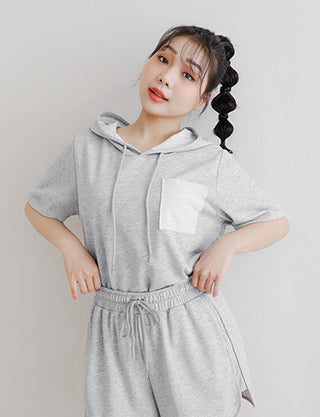 Reverse Square Pocket Plus Size Hooded Top