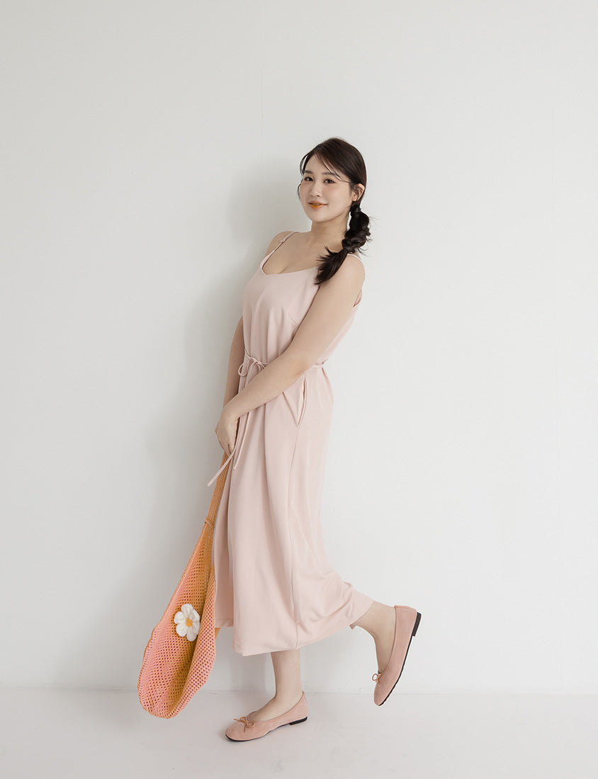Wrinkle-Resistant A-Line Plus Size Cami Maxi Dress (With Waist Tie)