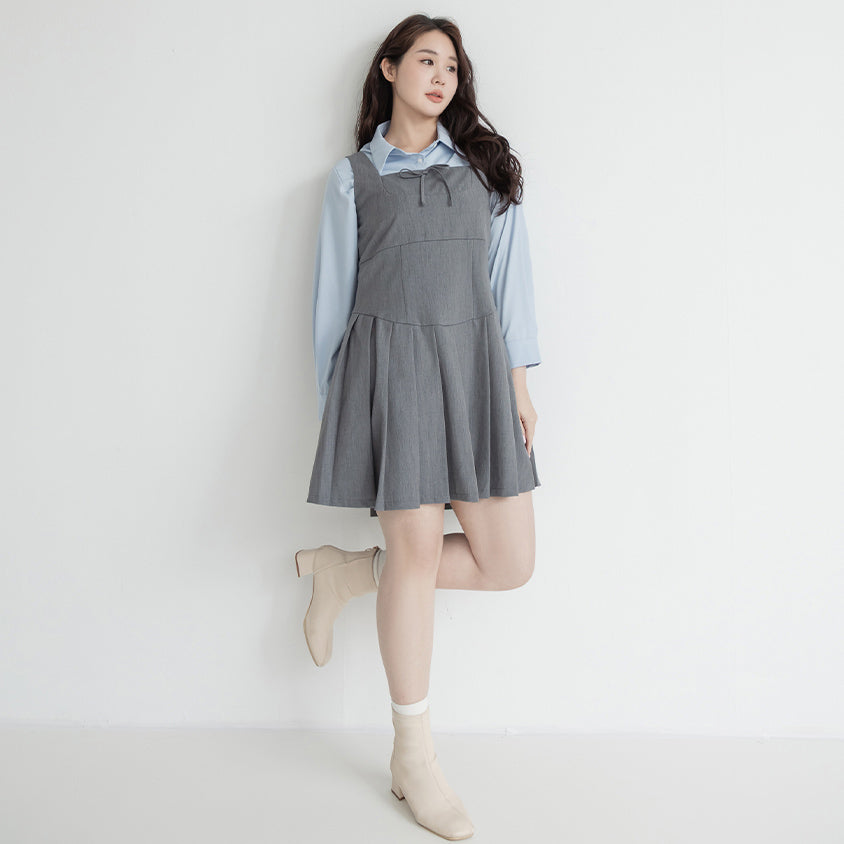 Square Neck Tie-Front Pleated Pinafore Plus Size Mini Dress
