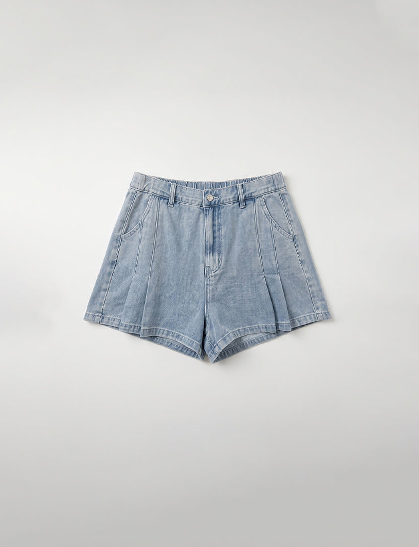 Pleated Slim-Fit A-Line Plus Size Denim Shorts