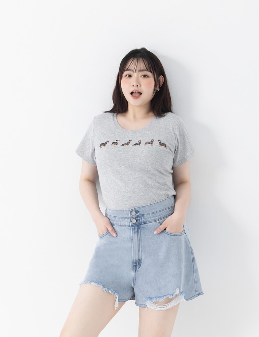 Tencel Silky Denim Double Button Distressed Plus Size Shorts