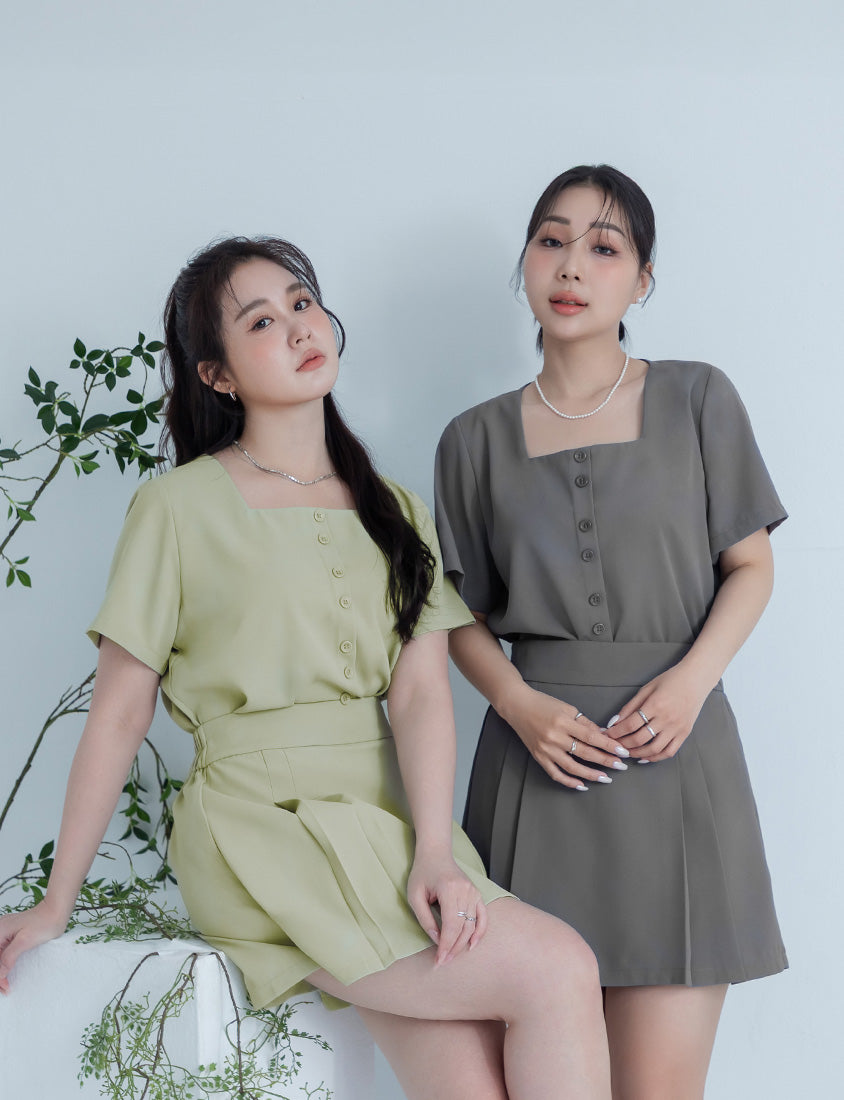 MISS. Elegant Wrinkle-Resistant Pleated Chiffon Plus Size Skirt