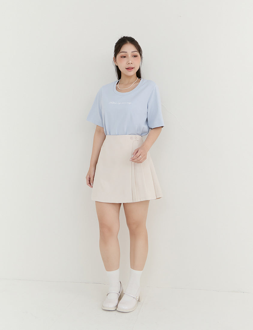 MISS. Slim Fit Asymmetrical Pleated Plus Size Mini Skirt