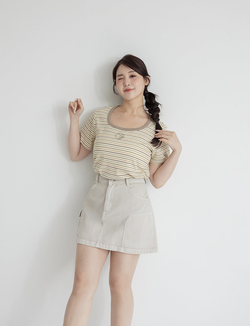 Heart Embroidered Contrast Stripe Plus Size Tee