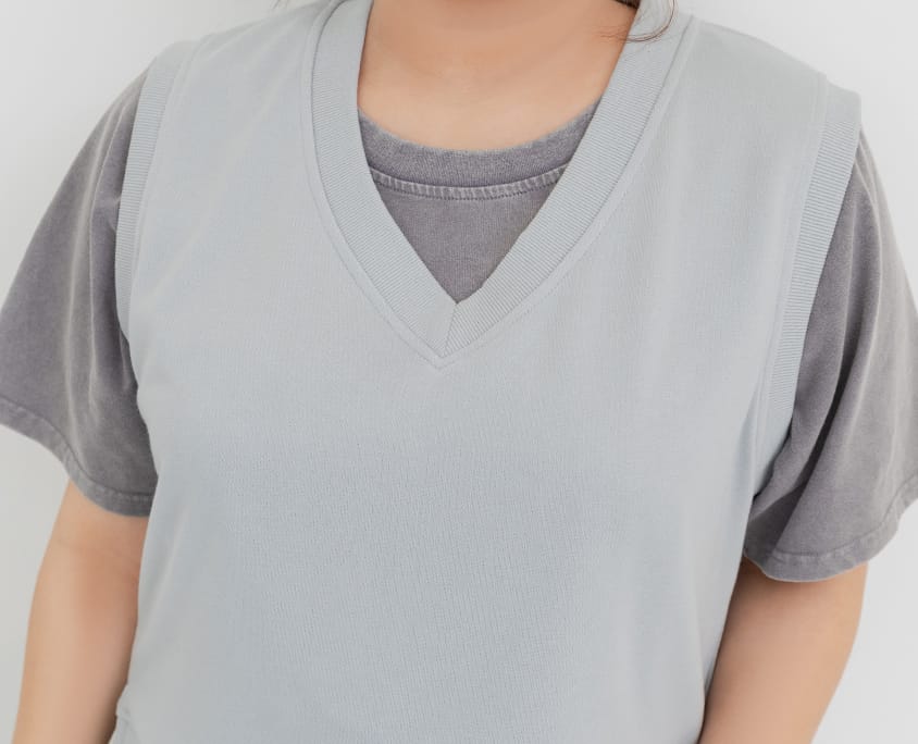 Sweet Versatile V-Neck Cotton Side Slit Plus Size Vest