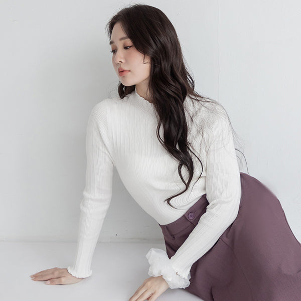 MISS. Essential Versatile Plus Size Ribbed Knit Top