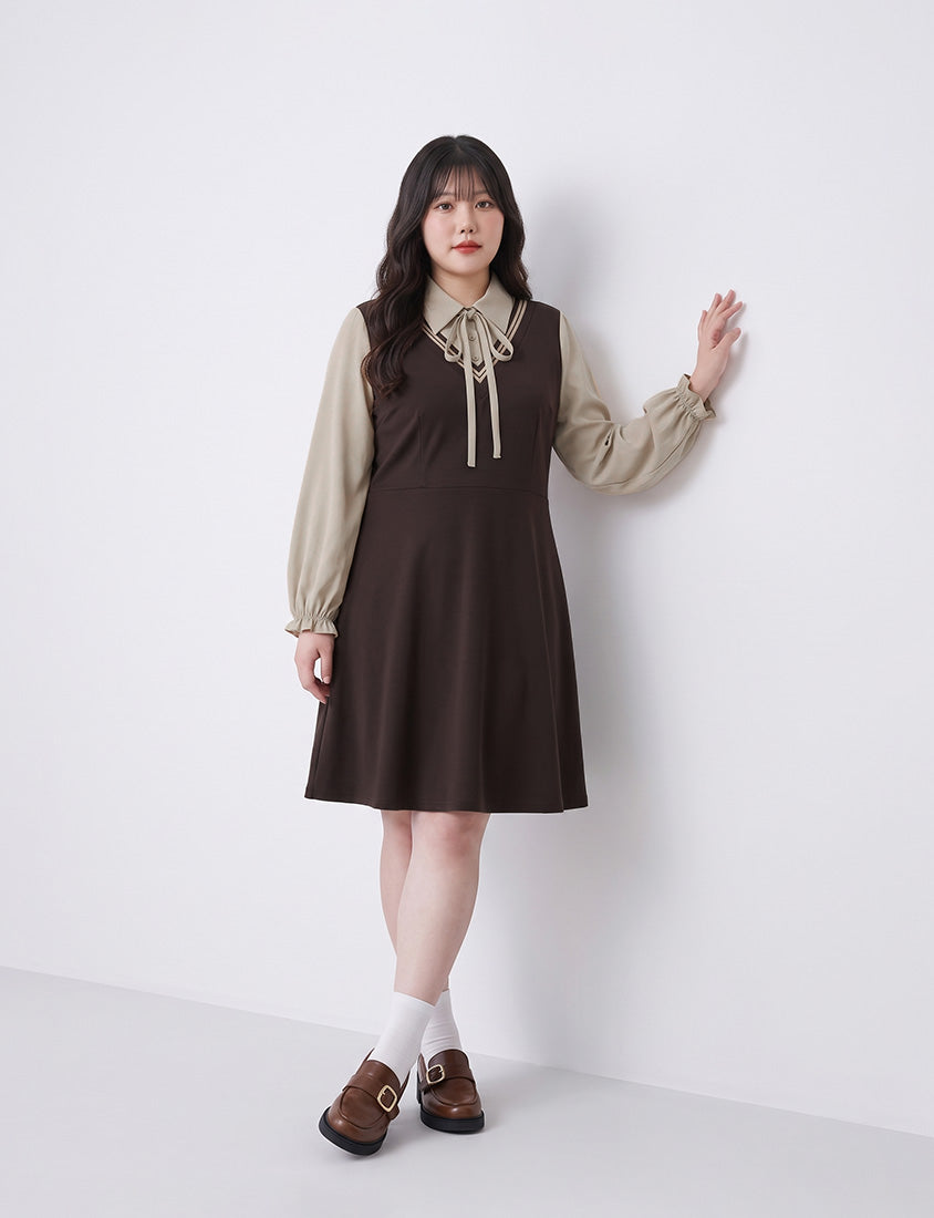 Preppy Contrast Color Faux Two-Piece Plus Size Mini Dress (With Tie)
