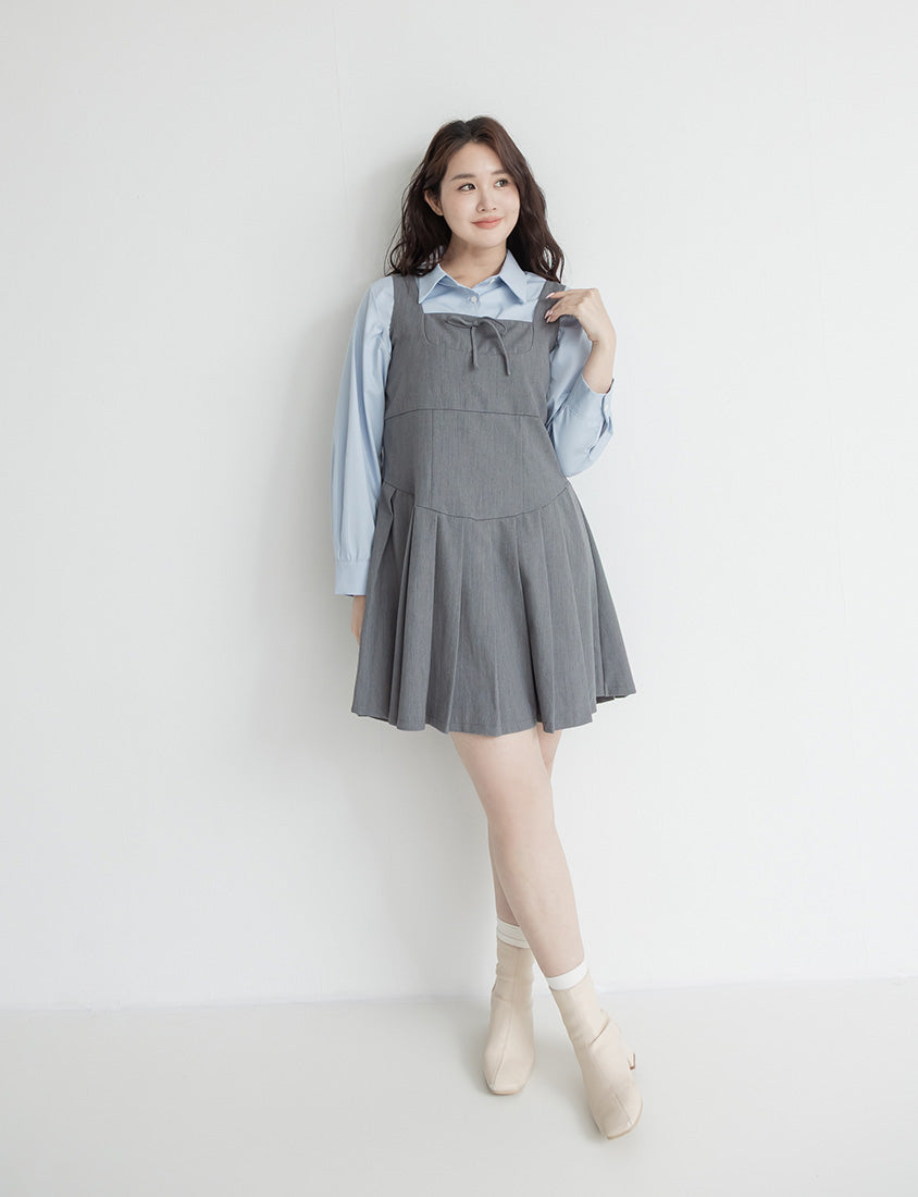 Square Neck Tie-Front Pleated Pinafore Plus Size Mini Dress