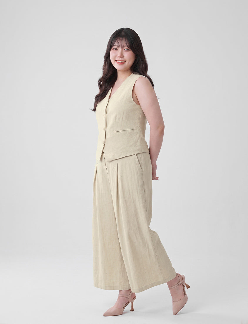 MISS. Tencel Linen Tailored Plus Size Vest