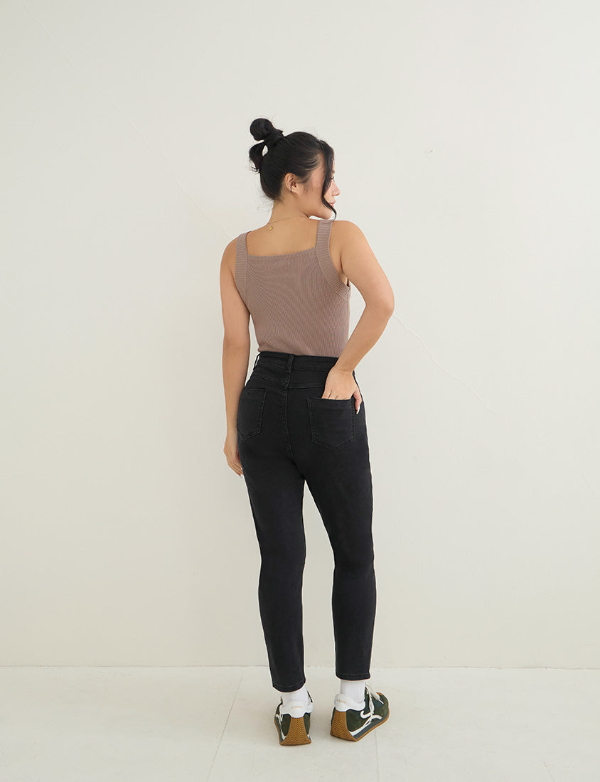 High-Waist Stretch Slim-Leg Plus Size Pants (Long)