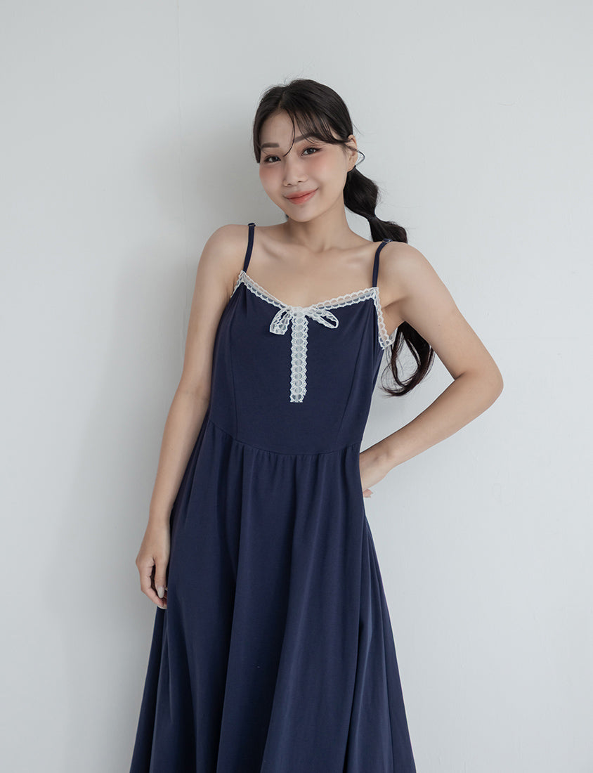 French Style Minimalist Adjustable Plus Size Cami Maxi Dress