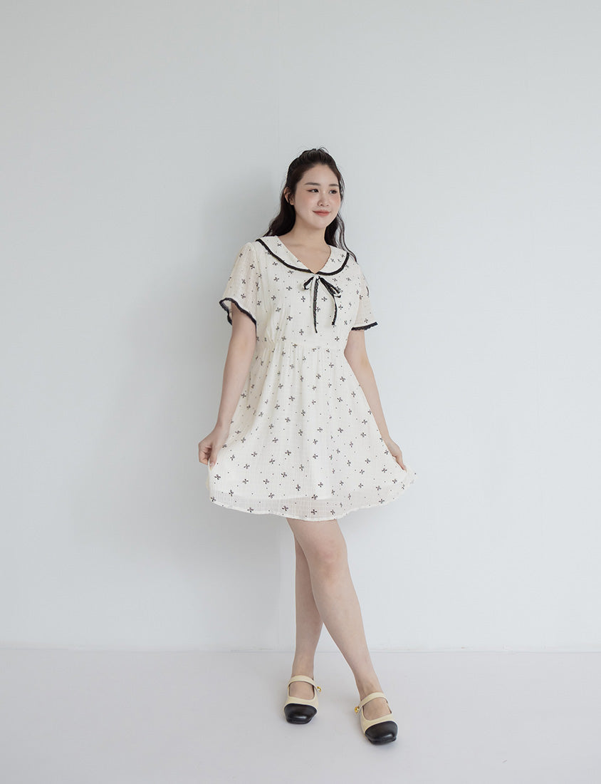 All-Over Bow Collared Plus Size Mini Dress