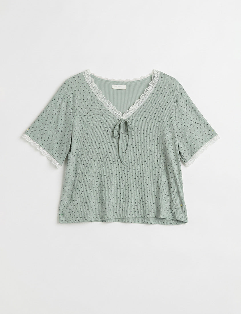 Cottage Lace Floral Ribbed Plus Size Tee