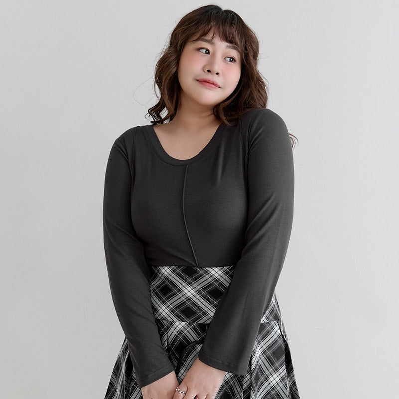 Crewneck 3D Pleated Plus Size Long Sleeve Tee