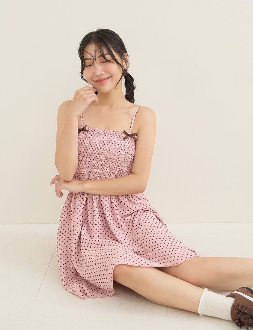 Sweet Contrast Heart Cami Plus Size Mini Dress