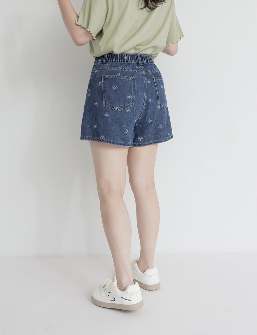 Playful All-Over Bow Plus Size Denim Shorts