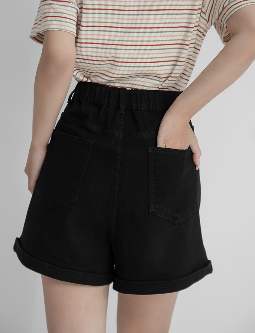 Classic Stretch Twill Cuffed Plus Size Shorts
