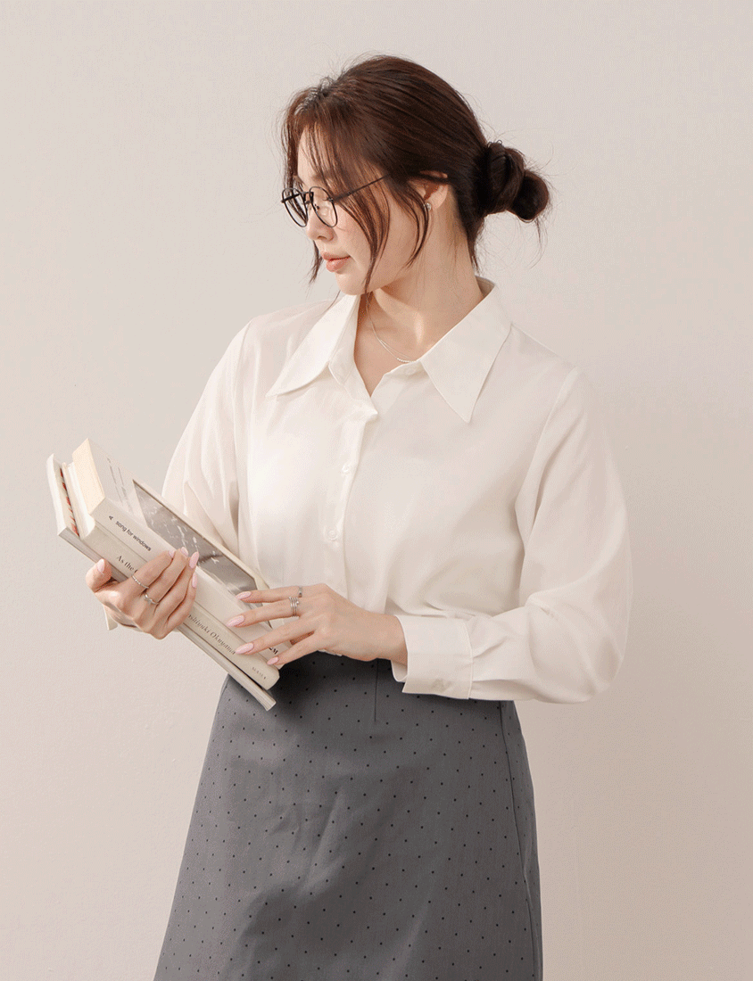 MISS. Minimal Breathable Lyocell Long Sleeve Plus Size Shirt