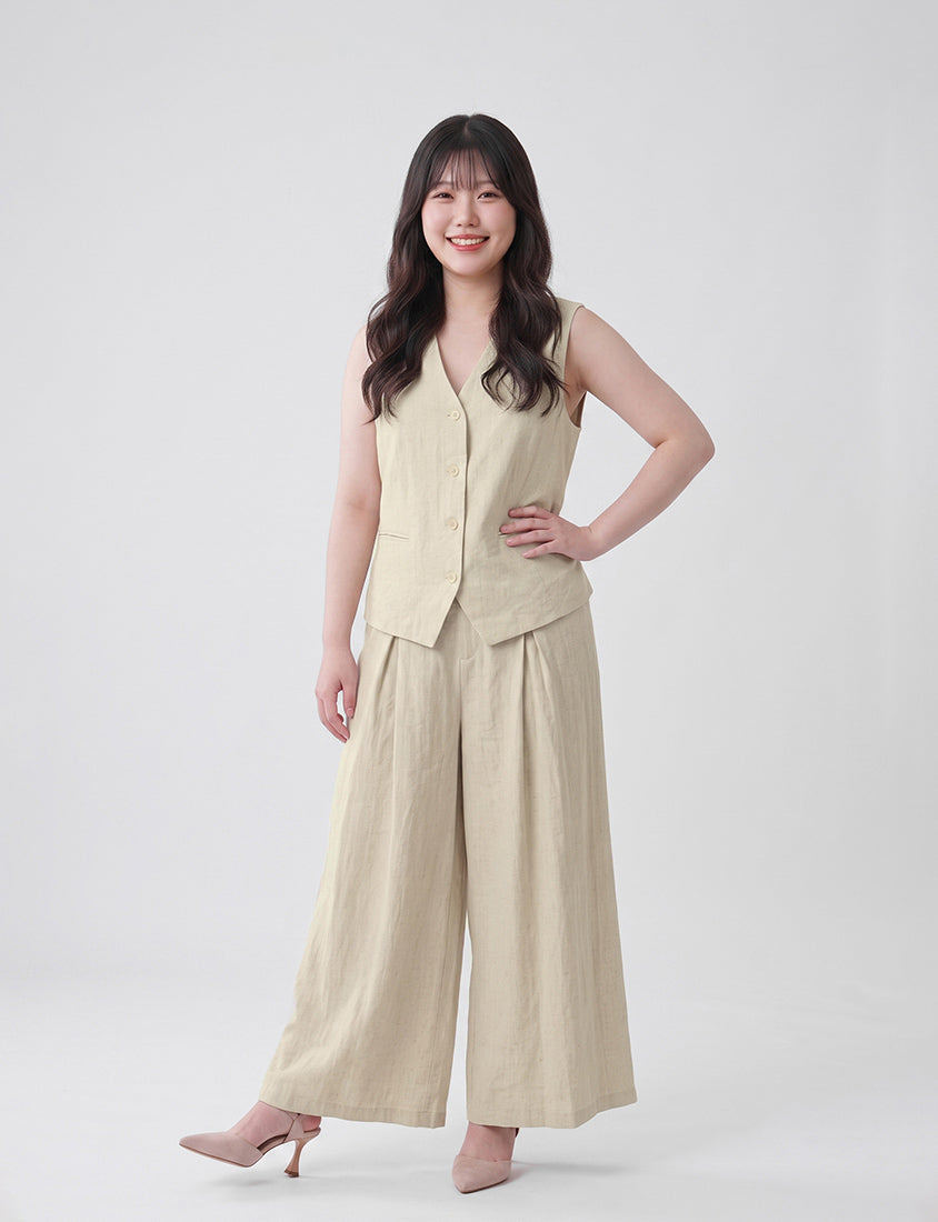 MISS. Tencel Linen Tailored Plus Size Vest