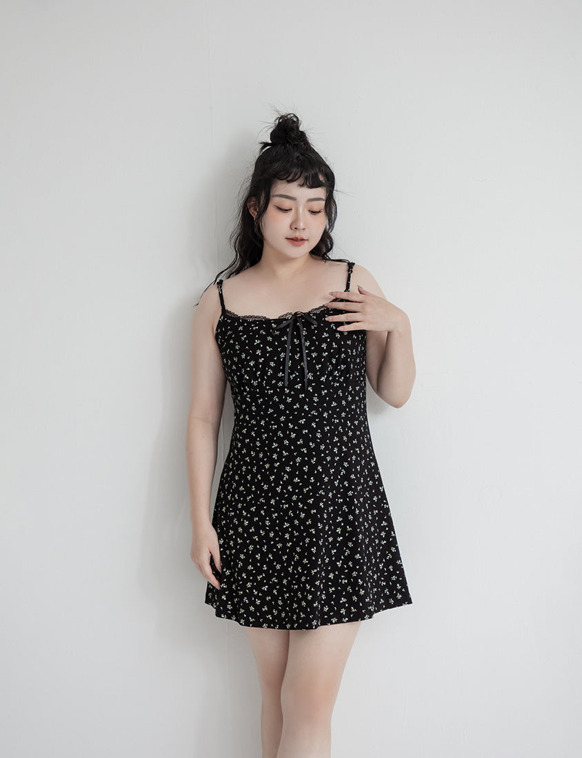 Adjustable Lace Floral Ruched Plus Size Mini Dress