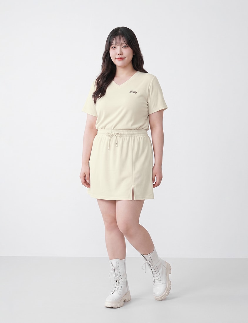 Soft Stretch Cotton Minimal Embroidered V-Neck Plus Size Tee