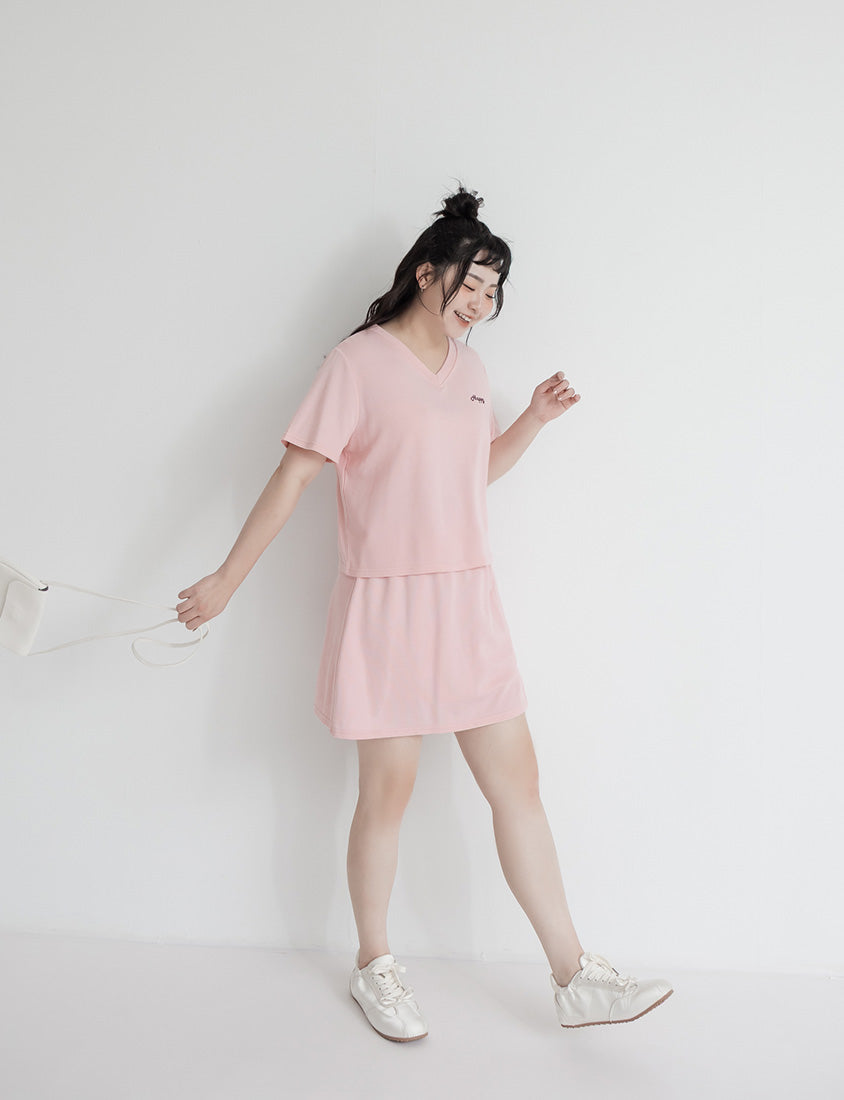 Soft Stretch Cotton Minimal Embroidered V-Neck Plus Size Tee