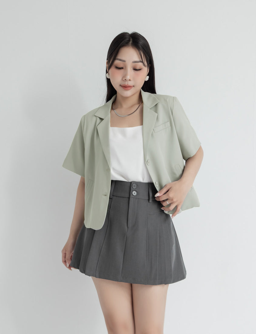 MISS. High Waist Tummy Flattering Pleated Tailored Plus Size Mini Skirt
