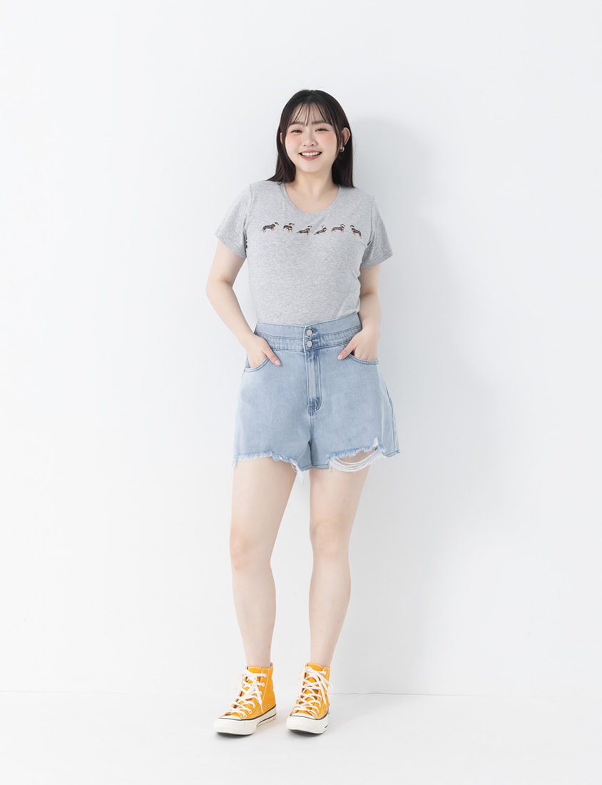 Tencel Silky Denim Double Button Distressed Plus Size Shorts