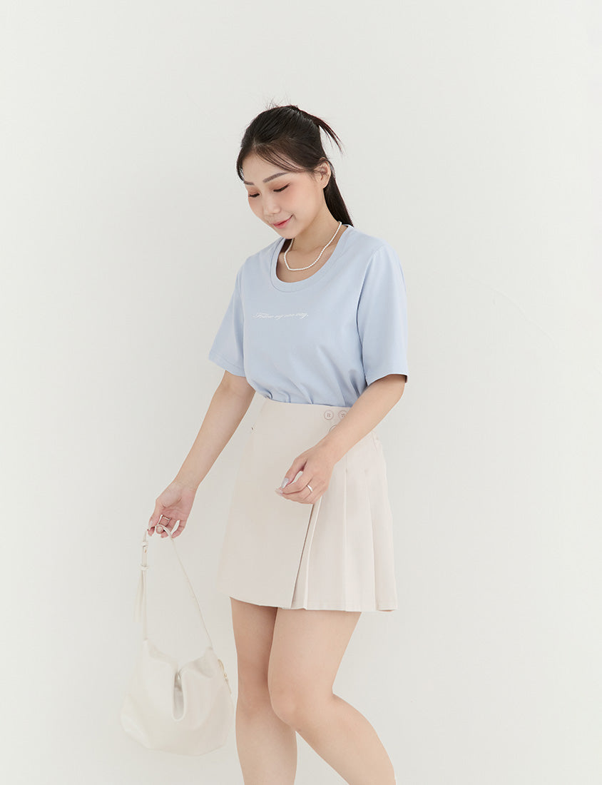 MISS. Slim Fit Asymmetrical Pleated Plus Size Mini Skirt