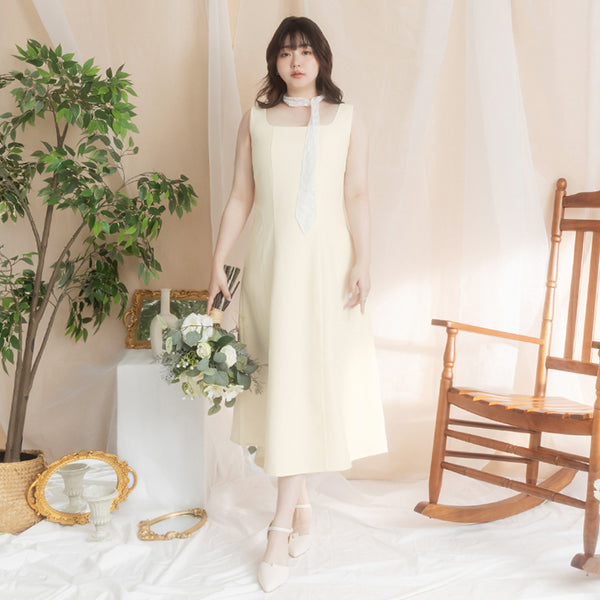 MISS. Slim Fit Tweed Plus Size Midi Dress
