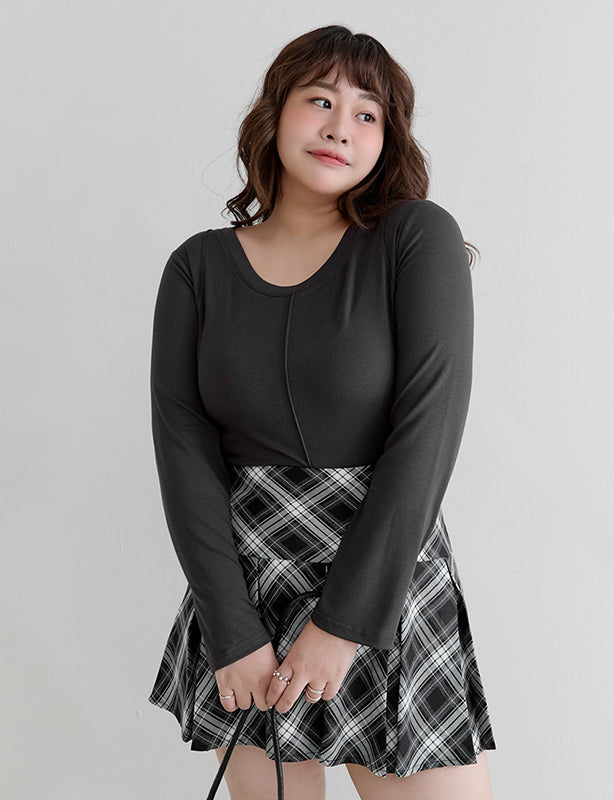 Crewneck 3D Pleated Plus Size Long Sleeve Tee