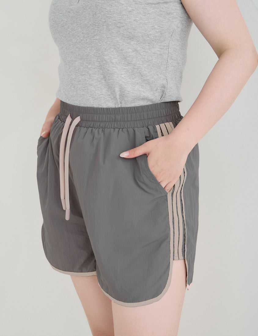 Instant Icy Cooling Contrast Plus Size Sport Shorts