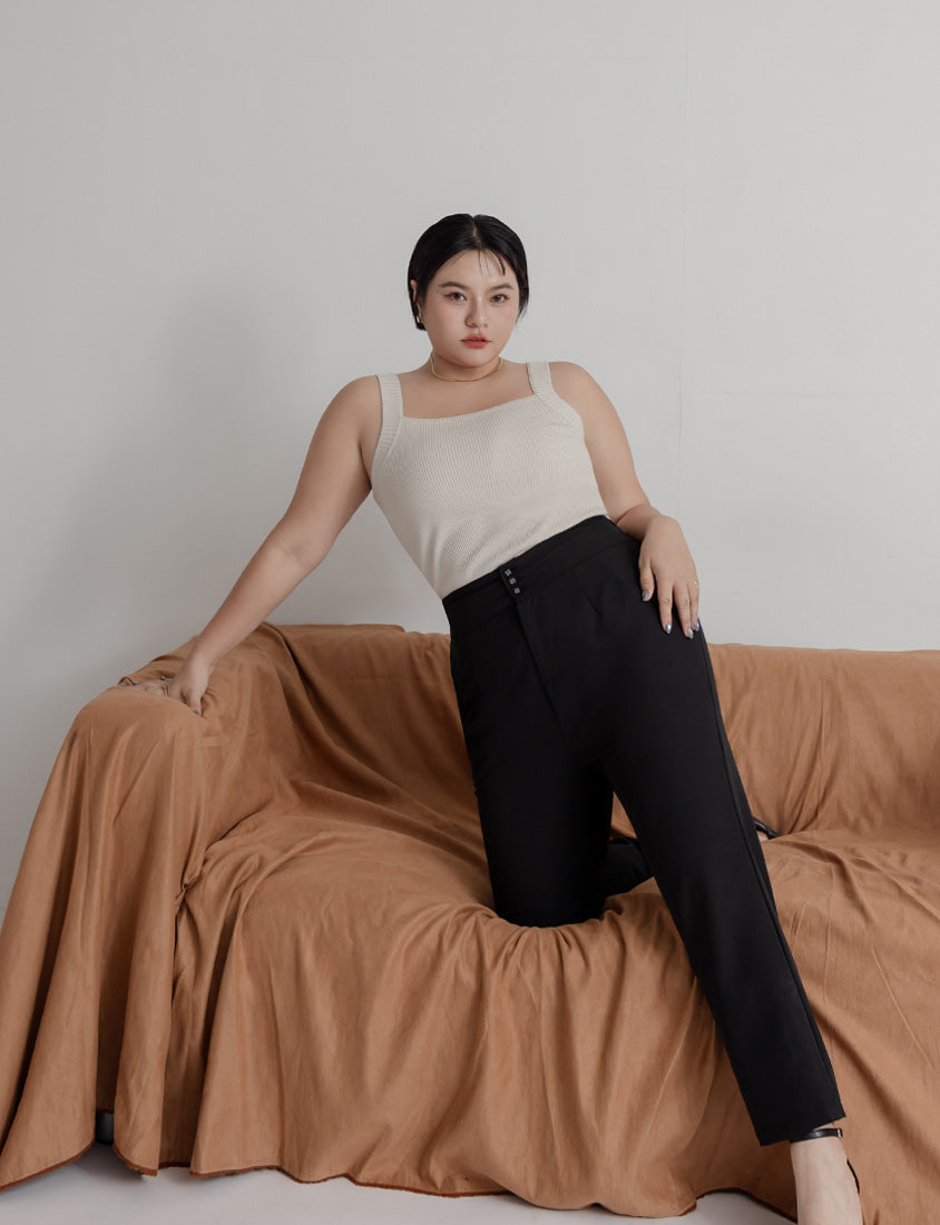 MISS. Apple-Shaped Body Friendly High Waist Plus Size Trousers