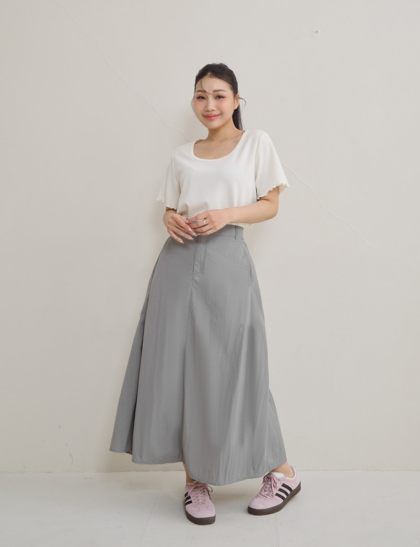 Lightweight Crinkle Utility Cargo Plus Size Maxi Skirt