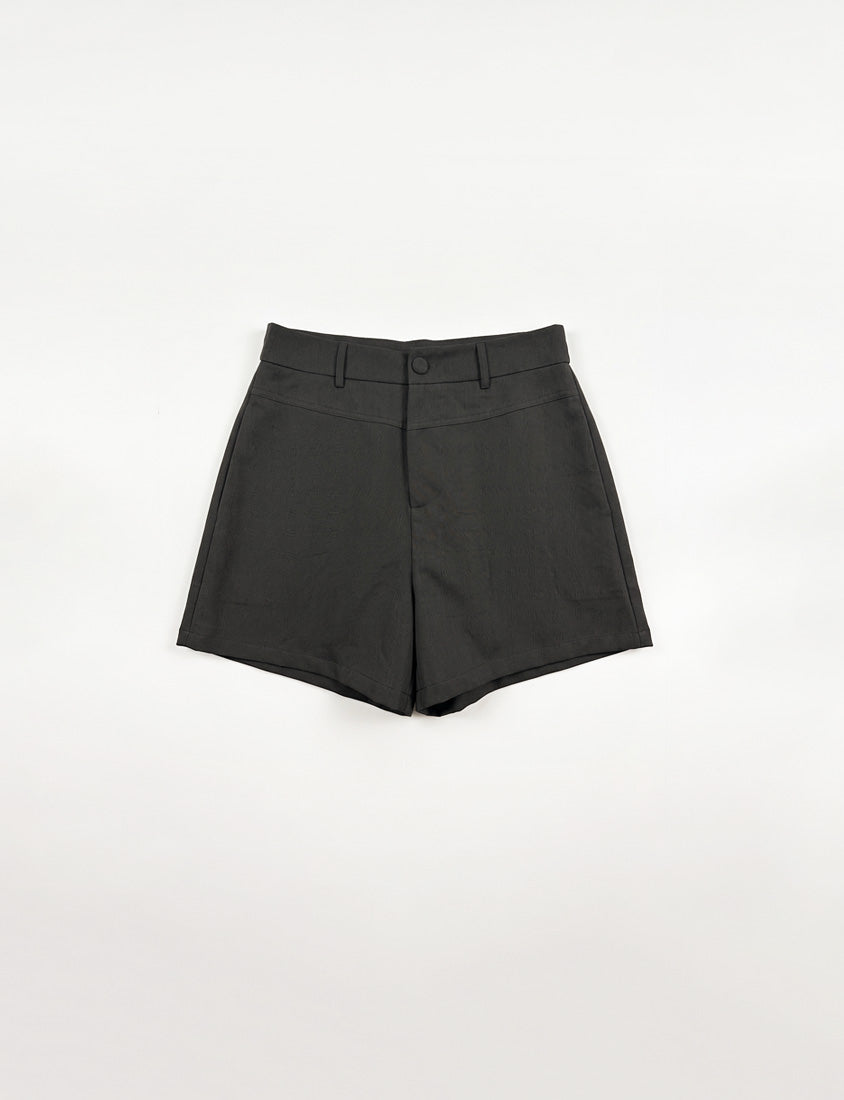 MISS. Summer Structured Plus Size Tailored Shorts