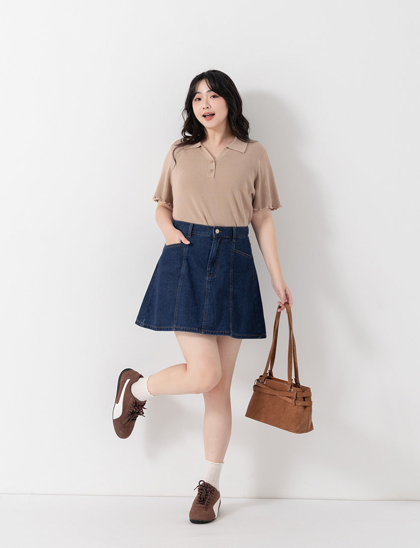 Standard Perfect Fit Seamed A-Line Denim Plus Size Mini Skirt
