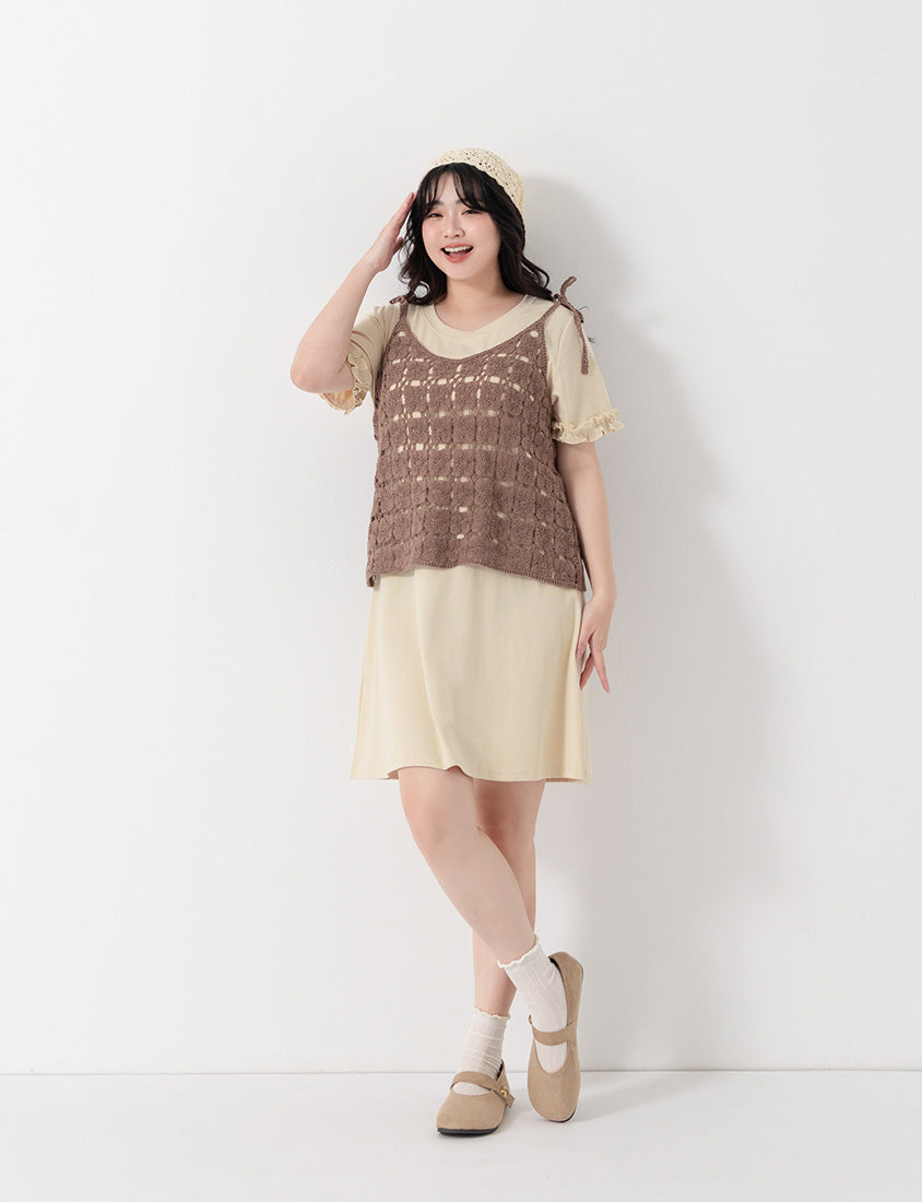 Japanese-Inspired Crochet Grid Plus Size Vest
