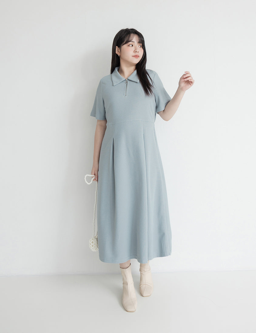 Collared Waffle-Knit Cinched Waist Plus Size Maxi Dress