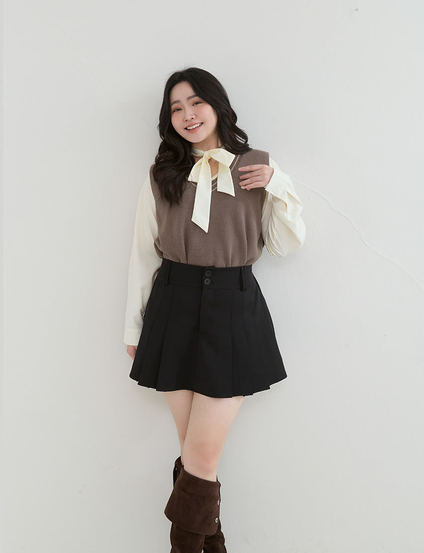 Preppy Cherry Embroidered Cropped Knit Plus Size Vest
