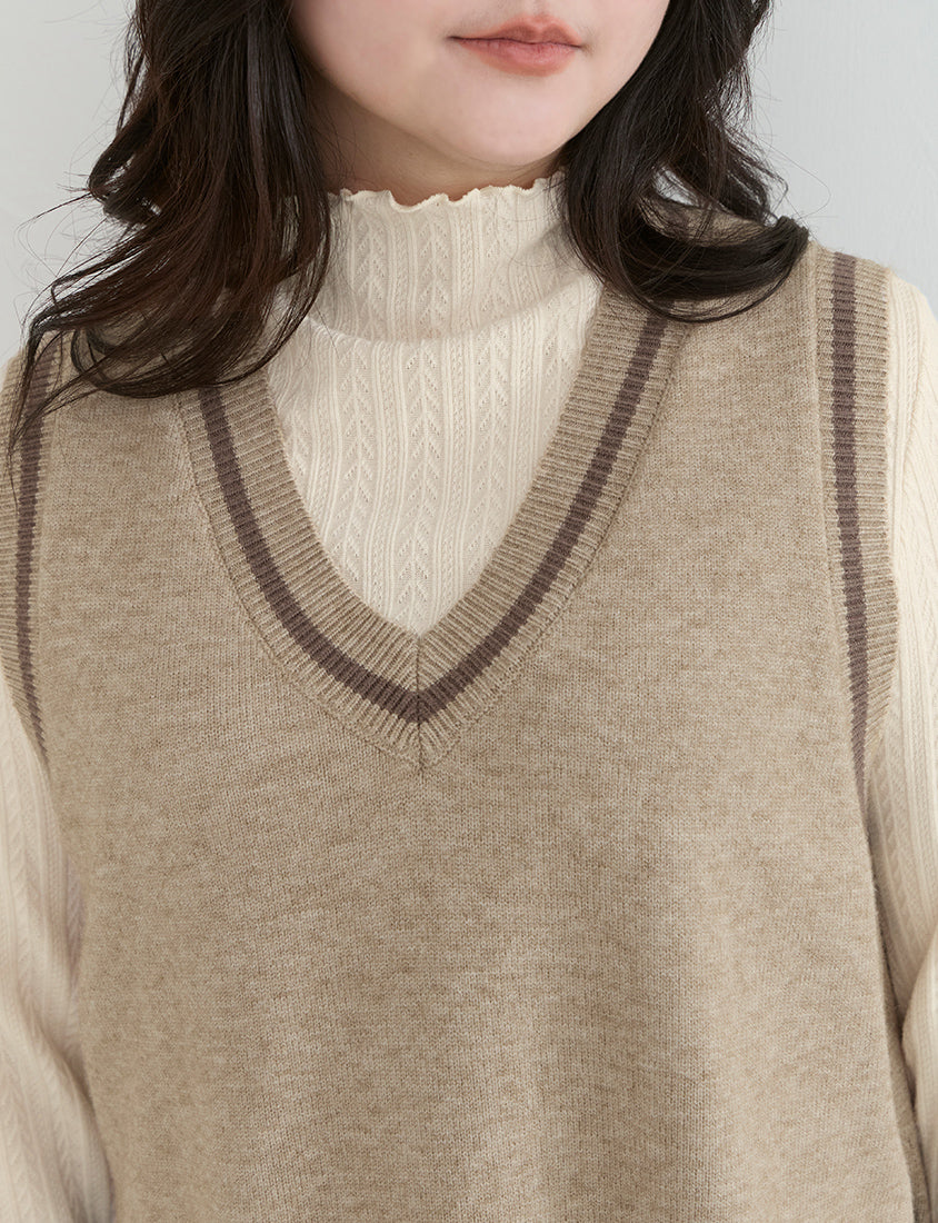 Preppy V-Neck Contrast Stripe Knit Plus Size Vest