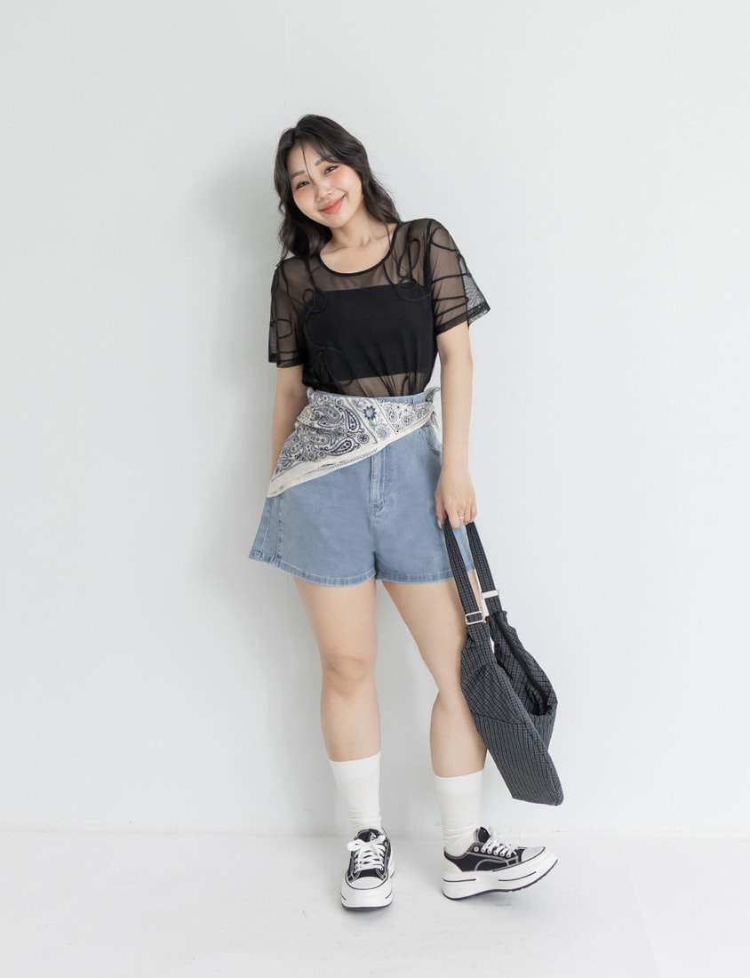 Japanese Style Wavy Line Sheer Textured Plus Size Top