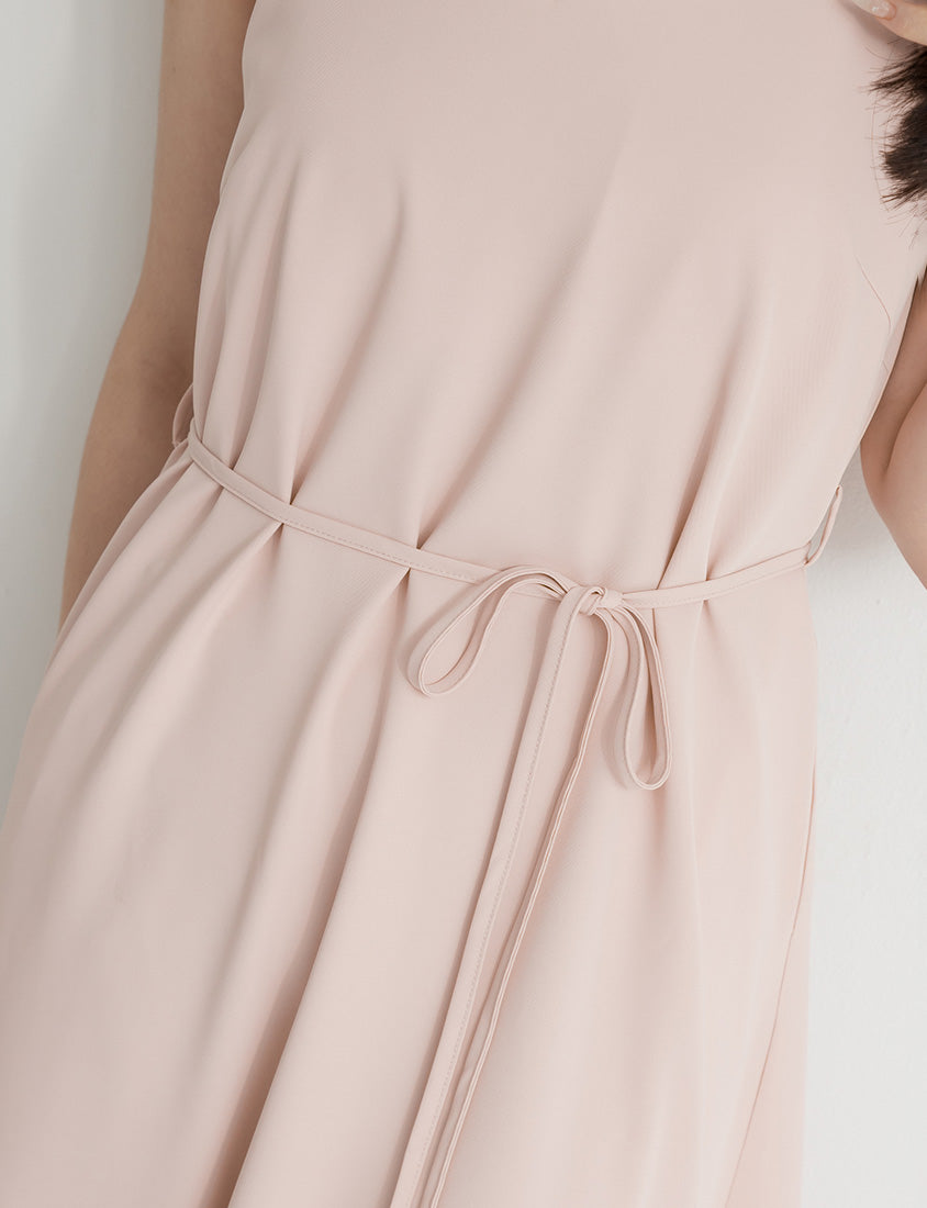 Wrinkle-Resistant A-Line  Plus Size Cami Maxi Dress (With Waist Tie)