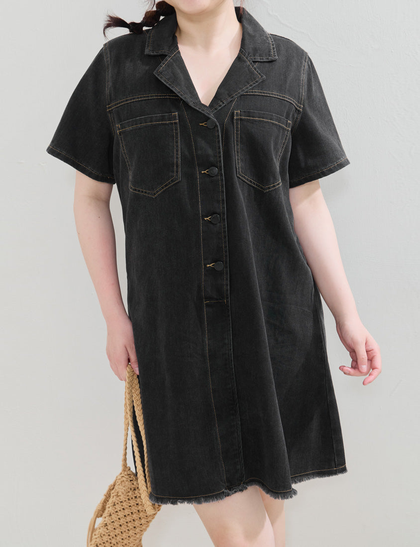 Frayed Hem Pocket Denim Plus Size Mini Dress