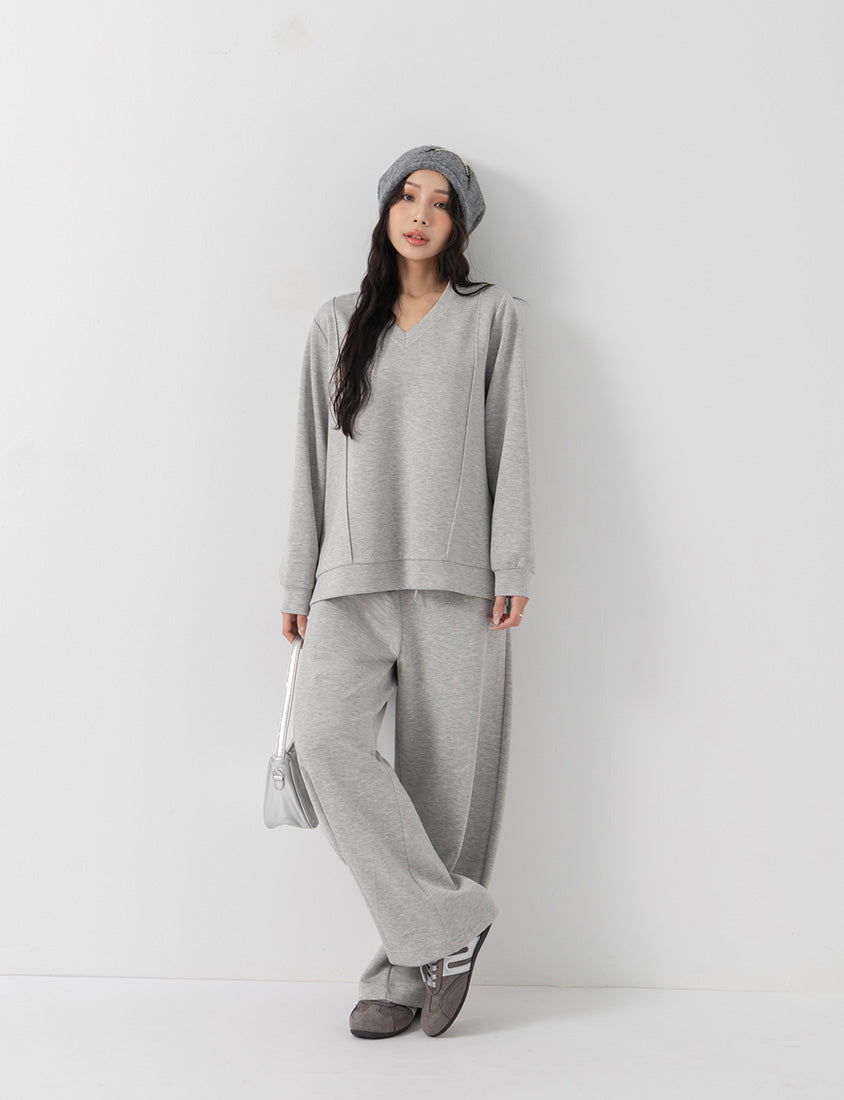 Pear-Shaped Friendly! Perfect Fit Seamed Yogurt Touch Plus Size Sweater