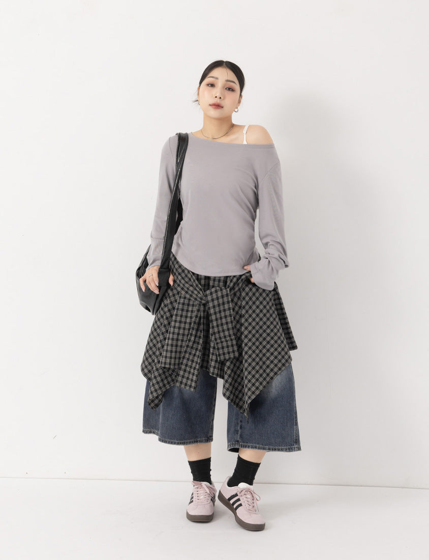 MUA! Versatile Round Neck Side Pleated Plus Size Long Sleeve Top