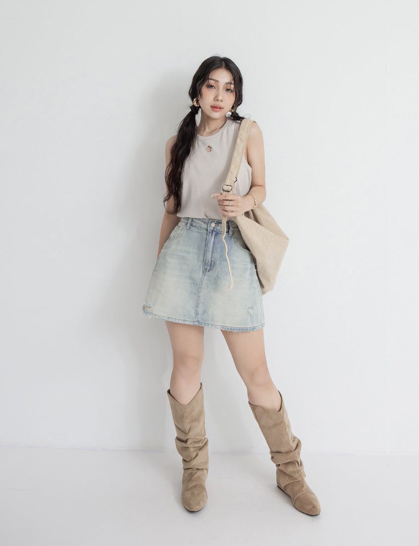 MUA! Side Pearl Studded Distressed Denim Plus Size Mini Skirt