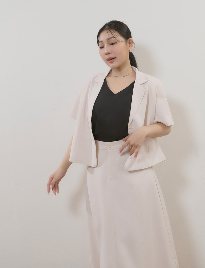 MISS. Minimal V-Neck Chiffon Wide Strap Plus Size Tank Top