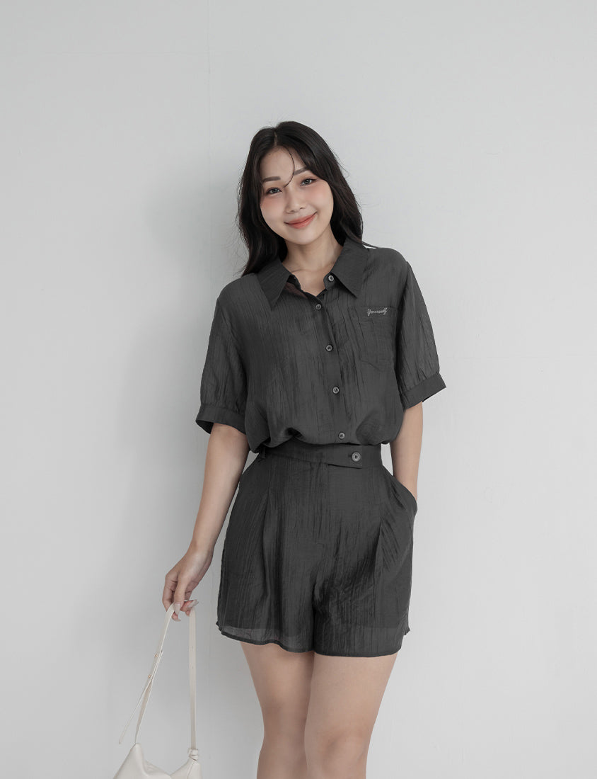 MISS. Lightweight Asymmetrical Crinkle Plus Size Shorts
