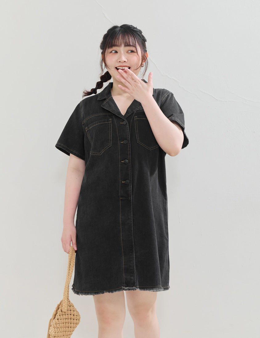 Frayed Hem Pocket Denim Plus Size Mini Dress